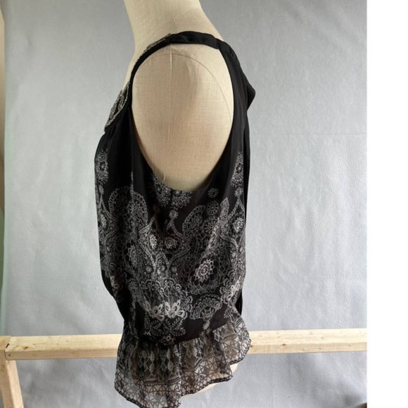 Apt. 9 Sleeveless Blouse Black Sleeveless Round Neck beaded Tie Back S - Picture 7 of 8